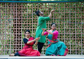 Gayathri Arun feet photo 13
