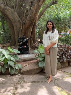 Gayathri Arun feet photo 18