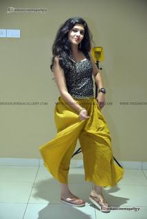 Gayathri Suresh feet photo 12
