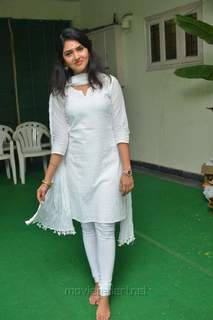 Gayathri Suresh feet photo 6