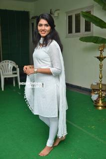 Gayathri Suresh feet photo 17