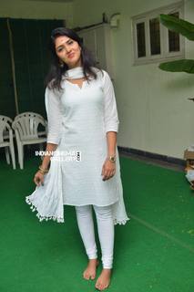 Gayathri Suresh feet photo 15