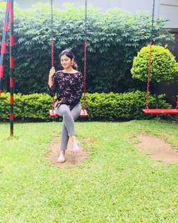 Gayathri Suresh feet photo 1