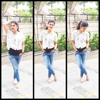 Gayathri Suresh feet photo 19