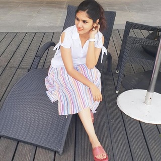 Gayathri Suresh feet photo 15
