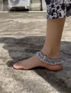 Gayathri Suresh feet photo 10