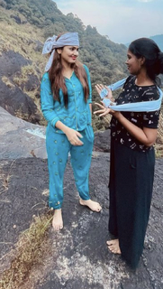 Gayathri Suresh feet photo 14