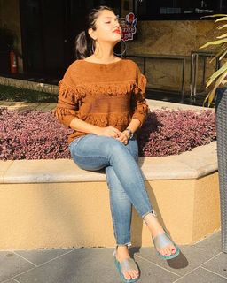 Gayathri Suresh feet photo 3
