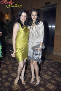 Gayatri Joshi feet photo 17