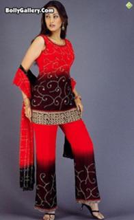 Gayatri Joshi feet photo 1