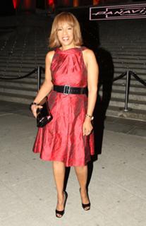 Gayle King feet photo 10