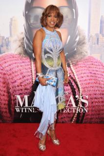 Gayle King feet photo 4