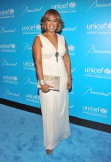Gayle King feet photo 15