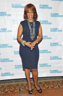 Gayle King feet photo 9