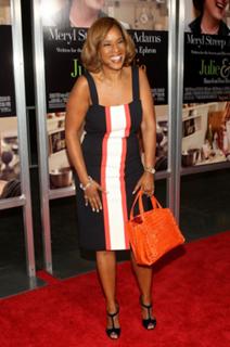 Gayle King feet photo 2