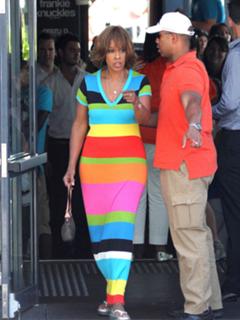 Gayle King feet photo 8