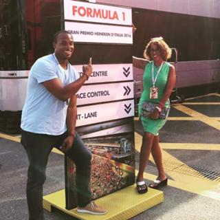 Gayle King feet photo 3