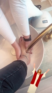 Gaëlle Garcia Diaz feet photo 13