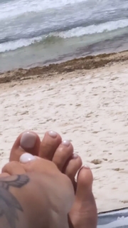 Gaëlle Garcia Diaz feet photo 10