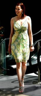 Geena Davis feet photo thumbnail
