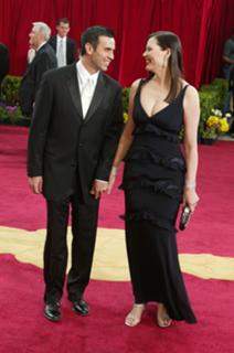 Geena Davis feet photo thumbnail