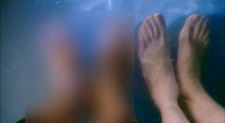 Geena Davis feet photo thumbnail