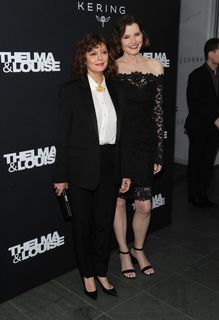 Geena Davis feet photo thumbnail