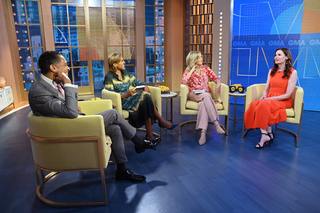 Geena Davis feet photo thumbnail