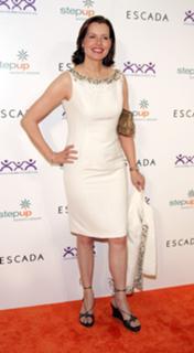 Geena Davis feet photo thumbnail