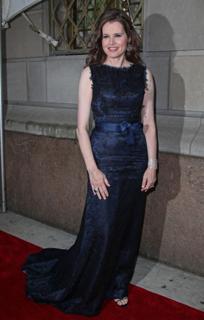 Geena Davis feet photo thumbnail