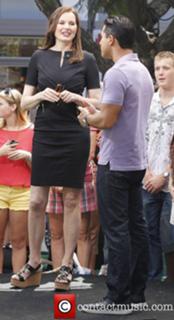 Geena Davis feet photo thumbnail