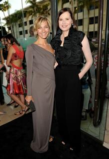 Geena Davis feet photo thumbnail