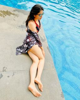 Geet Gambhir feet photo thumbnail