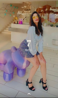 Geet Gambhir feet photo thumbnail