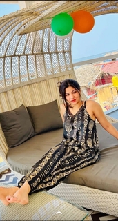 Geet Gambhir feet photo thumbnail