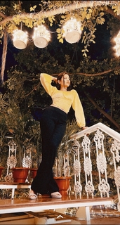 Geet Gambhir feet photo thumbnail