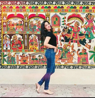 Geet Gambhir feet photo thumbnail