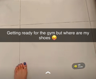 Geet Gambhir feet photo thumbnail