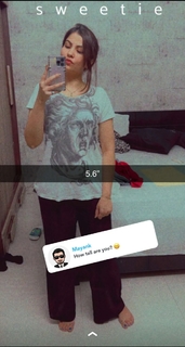 Geet Gambhir feet photo thumbnail