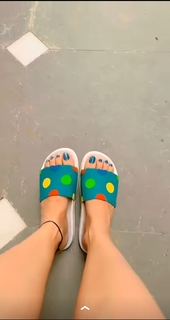 Geet Gambhir feet photo thumbnail