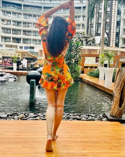 Geet Gambhir feet photo thumbnail