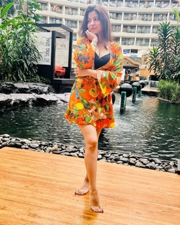 Geet Gambhir feet photo thumbnail