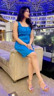 Geet Gambhir feet photo thumbnail