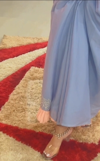 Geet Gambhir feet photo thumbnail