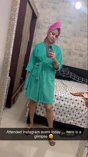 Geet Gambhir feet photo thumbnail