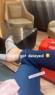 Geet Gambhir feet photo thumbnail