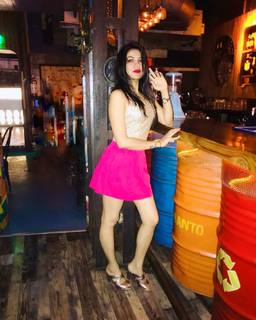 Geet Gambhir feet photo thumbnail