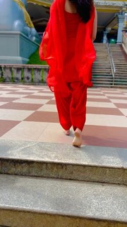 Geet Gambhir feet photo thumbnail