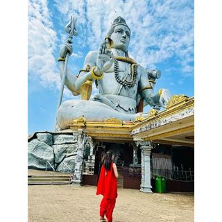 Geet Gambhir feet photo thumbnail