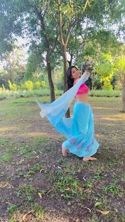 Geet Gambhir feet photo thumbnail